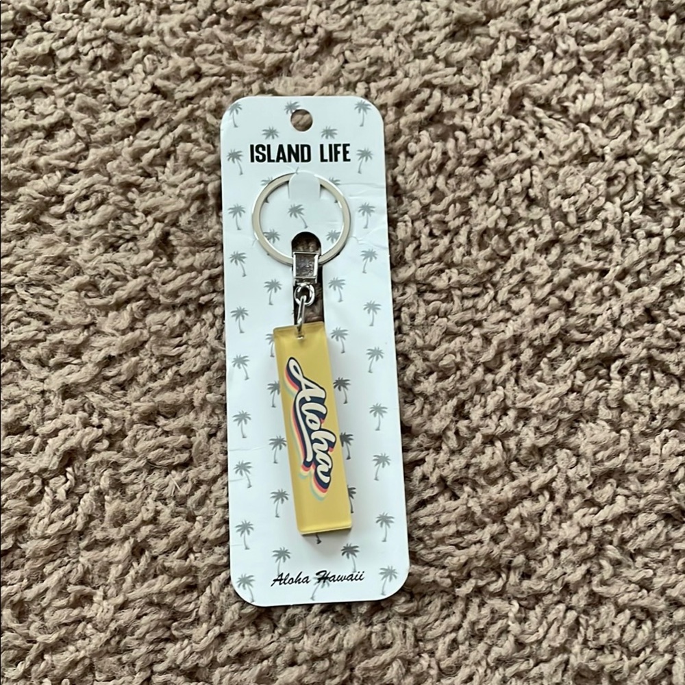 NWT "Aloha" Acrylic Keychain